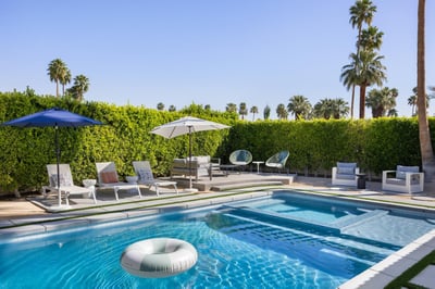 Luxury Villa Photo #4