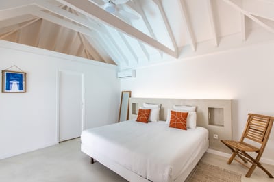 Luxury Villa Photo #42