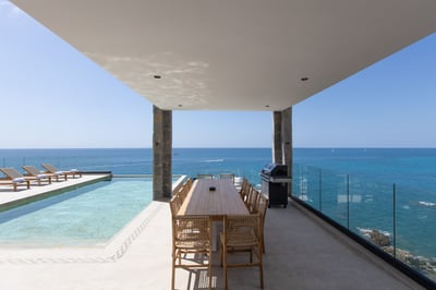Luxury Villa Photo #8