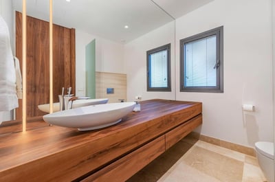 Luxury Villa Photo #35