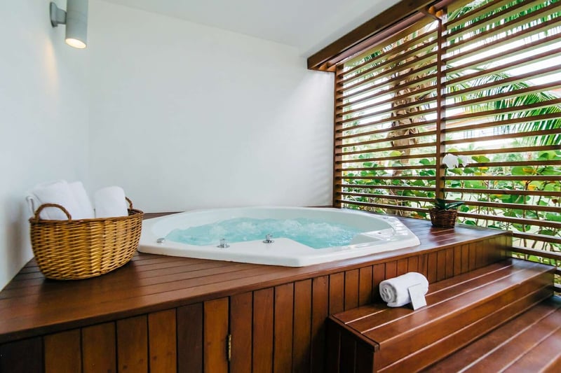 2 BDM Casita with Jacuzzi