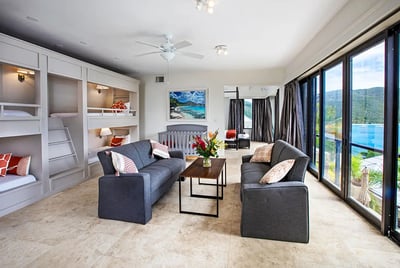 Luxury Villa Photo #24