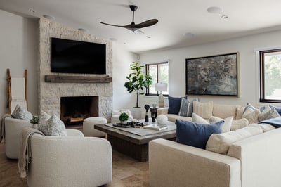 Large great room perfect for gathering with your friends & family.