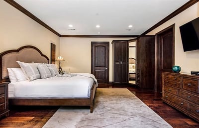 Luxury Villa Photo #27
