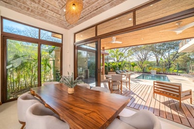 Luxury Villa Photo #15
