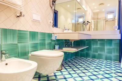 Luxury Villa Photo #25