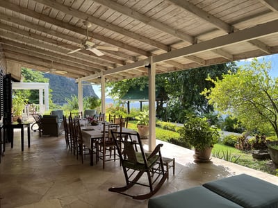 Luxury Villa Photo #11