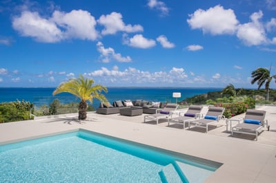 Luxury Villa Photo #11
