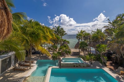 Luxury Villa Photo #49