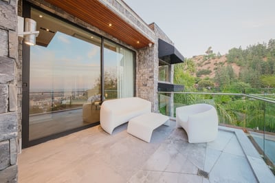 Luxury Villa Photo #12