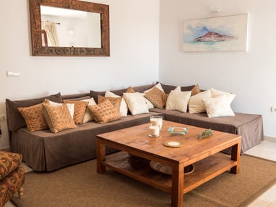 Luxury Villa Photo #7