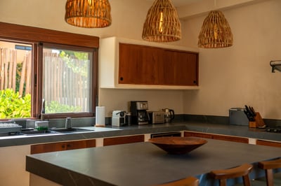 Luxury Villa Photo #17