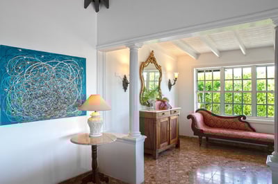 Luxury Villa Photo #22