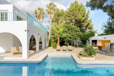 Luxury Villa Photo #8
