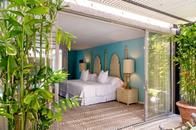 Luxury Villa Photo #43