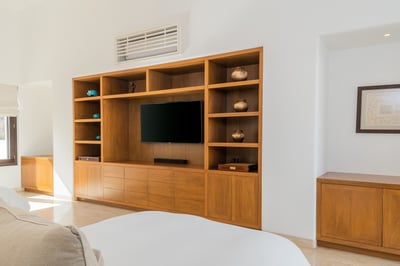 Luxury Villa Photo #27
