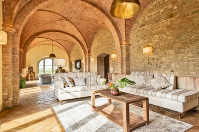 Luxury Villa Photo #15