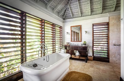 Luxury Villa Photo #14