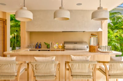 Luxury Villa Photo #4