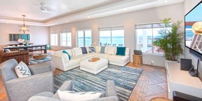 Luxury Villa Photo #13