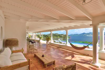 Luxury Villa Photo #5