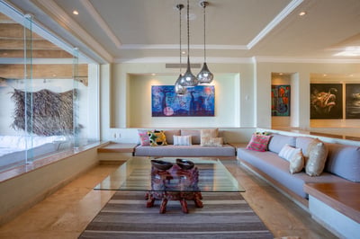 Luxury Villa Photo #18