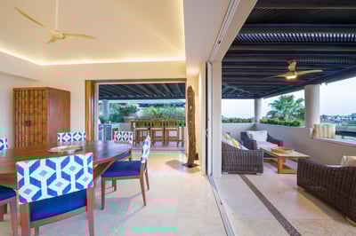 Luxury Villa Photo #11
