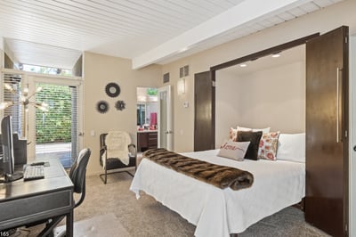 Luxury Villa Photo #33