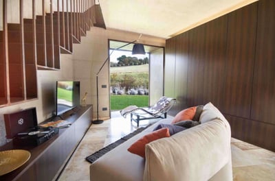 Luxury Villa Photo #15