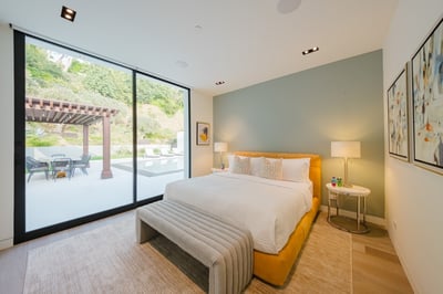 Luxury Villa Photo #33