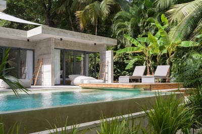 Luxury Villa Photo #9