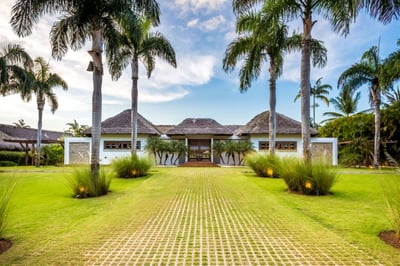Luxury Villa Photo #21