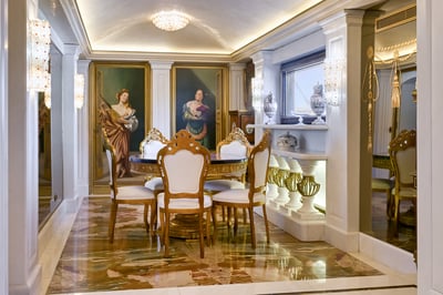 Luxury Villa Photo #8