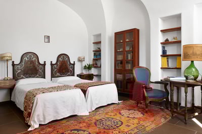 Luxury Villa Photo #19