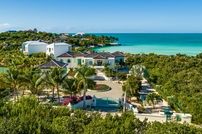 Luxury Villa Photo #17