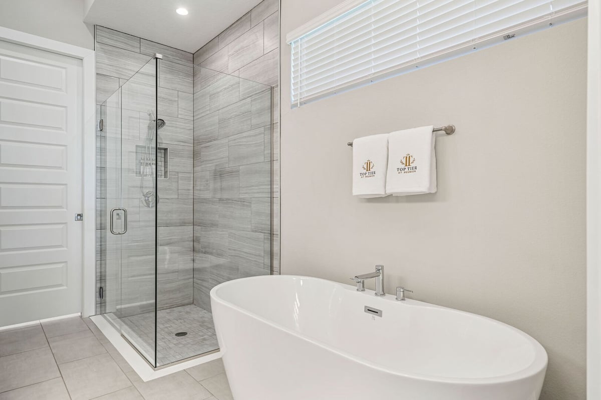 Reunion Tropical Retreat