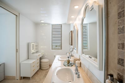 Luxury Villa Photo #72