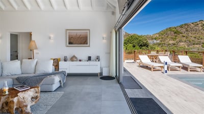 Luxury Villa Photo #16