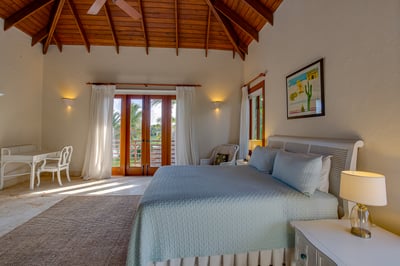 Luxury Villa Photo #42