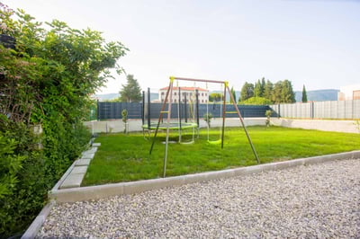 Luxury Villa Photo #9