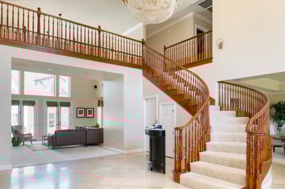 Luxury Villa Photo #12