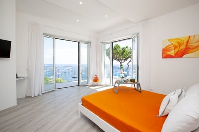 Luxury Villa Photo #27