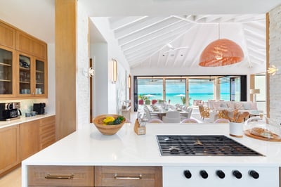 Luxury Villa Photo #43