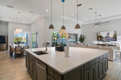 Luxury Villa Photo #24