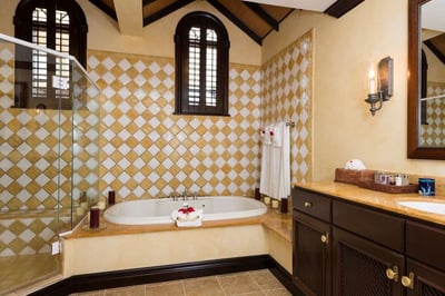 Luxury Villa Photo #9