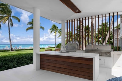 Luxury Villa Photo #8