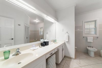 Luxury Villa Photo #43