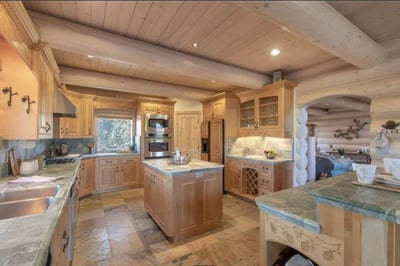 Luxury Villa Photo #9