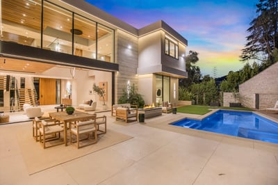 Luxury Villa Photo #8