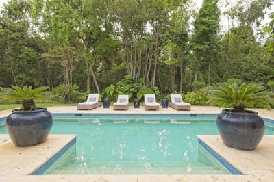 Luxury Villa Photo #4